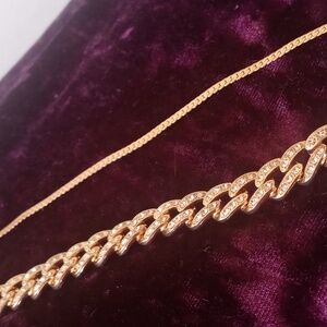 Bracelets set 2 brandnew
